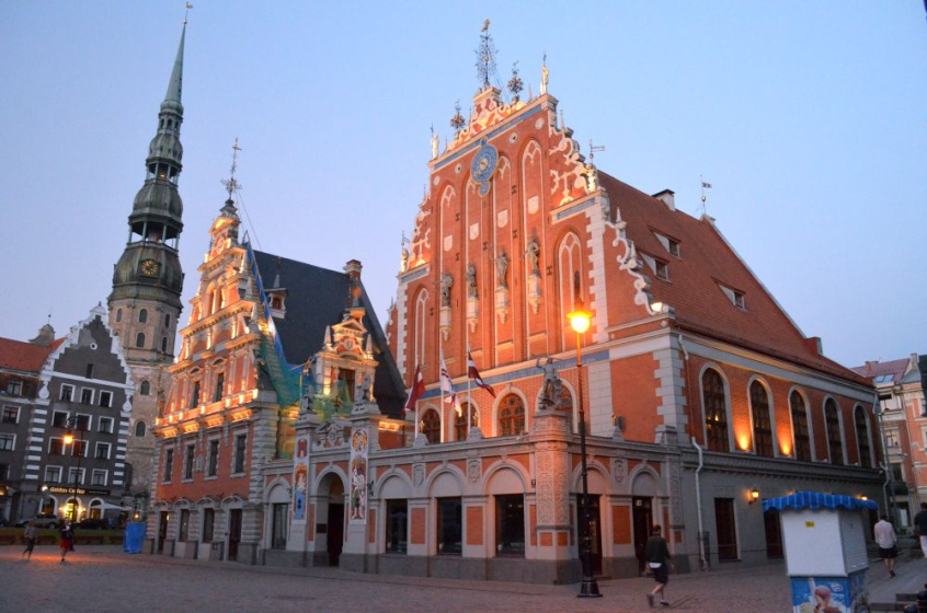 Riia, Mustpeade maja.